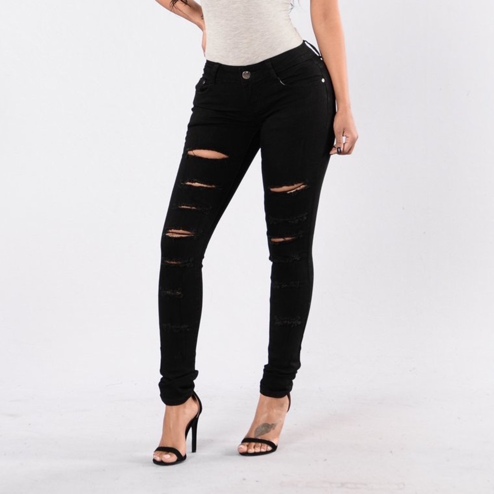 Fashion Nova Lola Black Distressed Stretchy Jeans